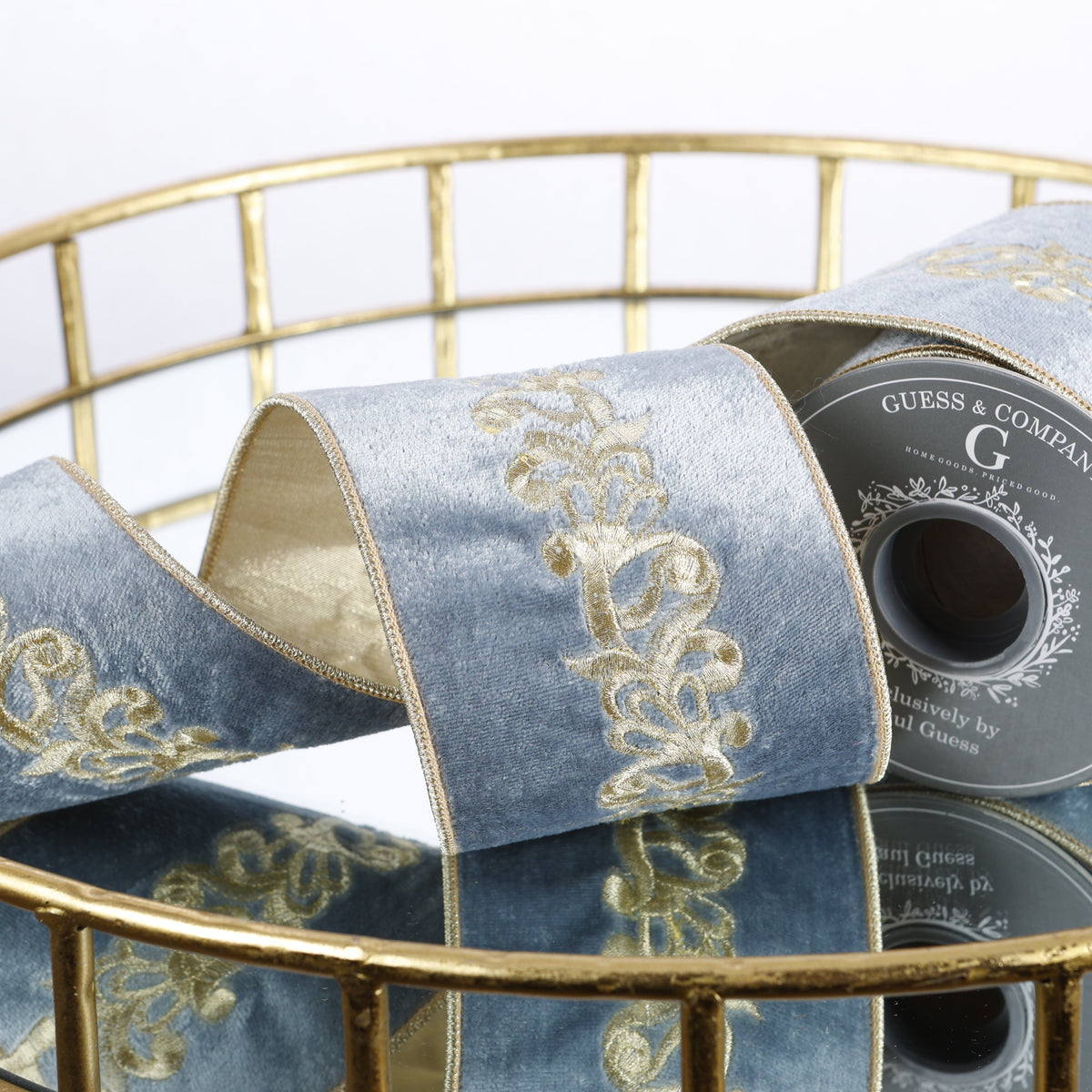 4" X 5 YDS EMB ON PLUSH VELVET WITH LT GOLD BACK RIBBON